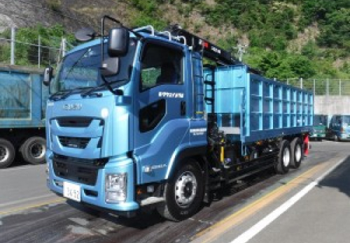 ヒアブクレーン車