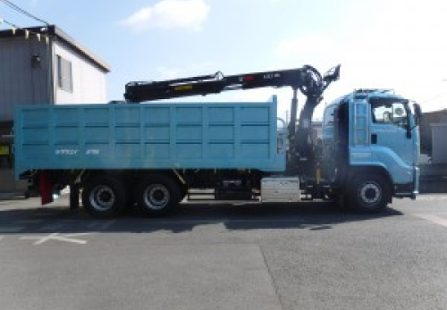 ヒアブクレーン車