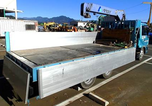 ユニッククレーン車