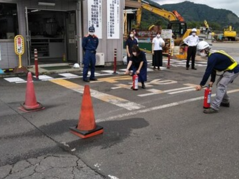 4列_テキスト下